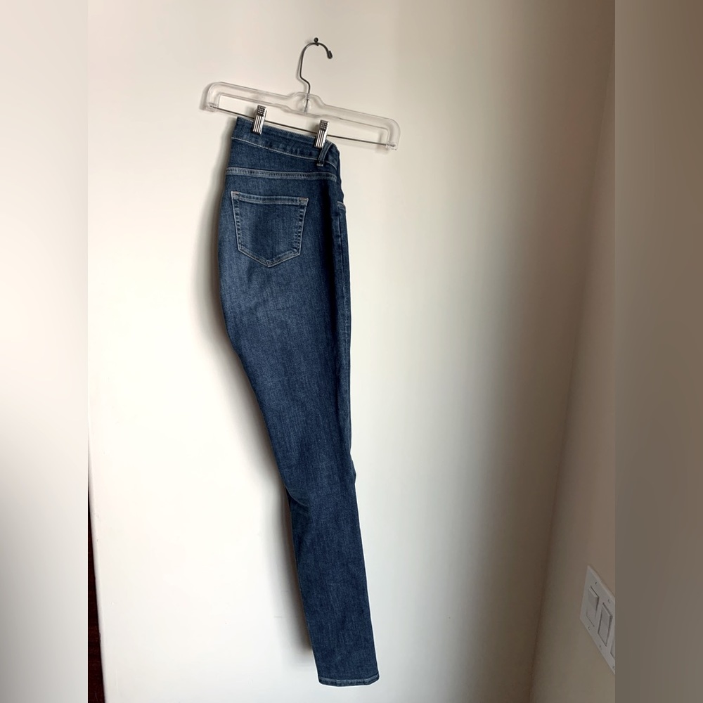 Maternity blue jeans